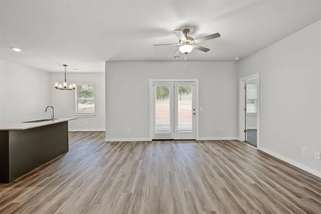 Photo 13 — 837 Stella Trail, Guthrie, OK 73044