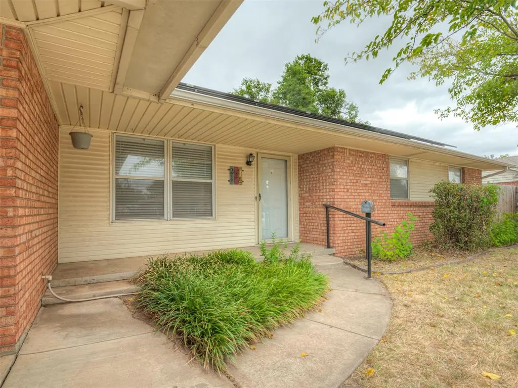 Photo 14 — 225 Mimosa Drive, Norman, OK 73069