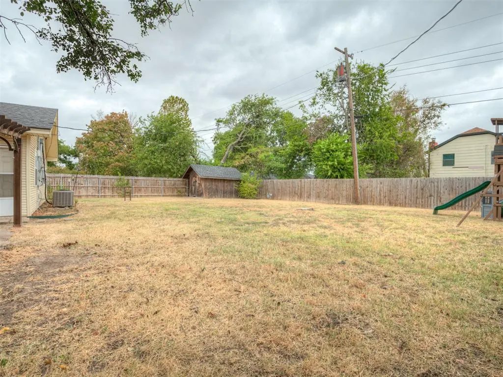 Photo 15 — 225 Mimosa Drive, Norman, OK 73069