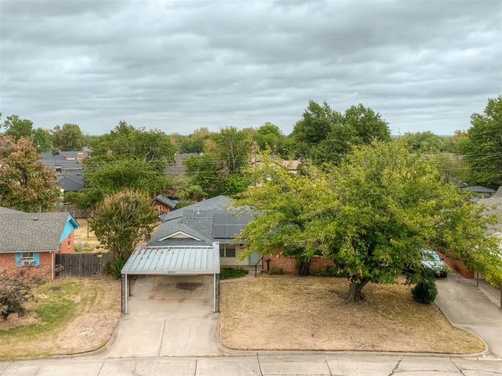 Photo 18 — 225 Mimosa Drive, Norman, OK 73069