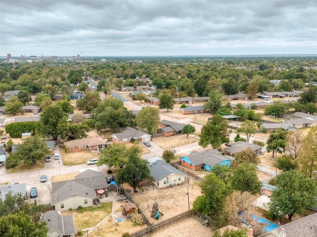 Photo 21 — 225 Mimosa Drive, Norman, OK 73069