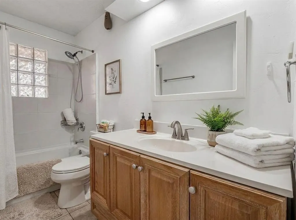 Photo 11 — 225 Mimosa Drive, Norman, OK 73069