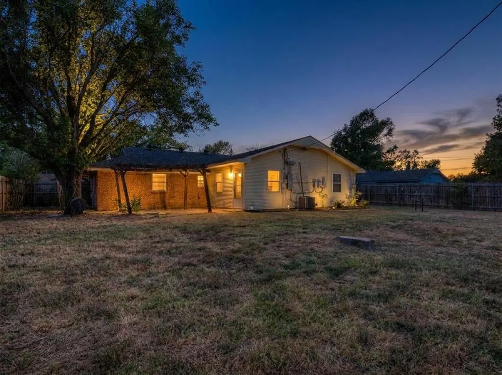 Photo 22 — 225 Mimosa Drive, Norman, OK 73069