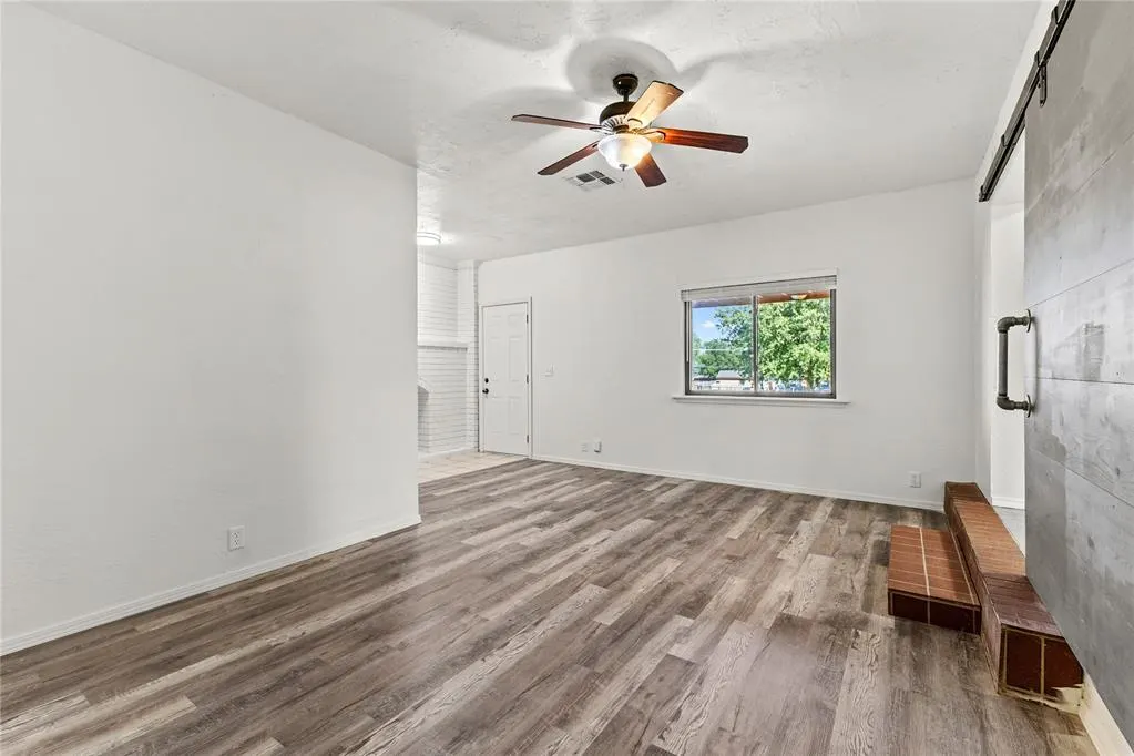 Photo 12 — 1015 E Kee Street, Weatherford, OK 73096