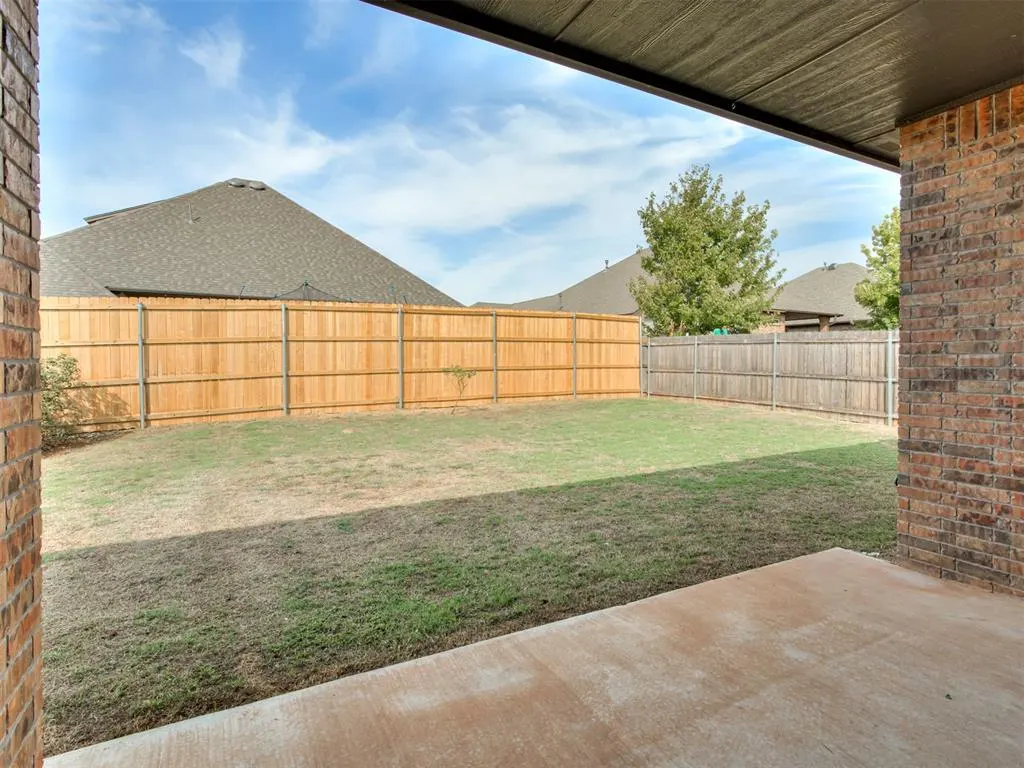 Photo 37 — 1017 Dayton Lane, Moore, OK 73160