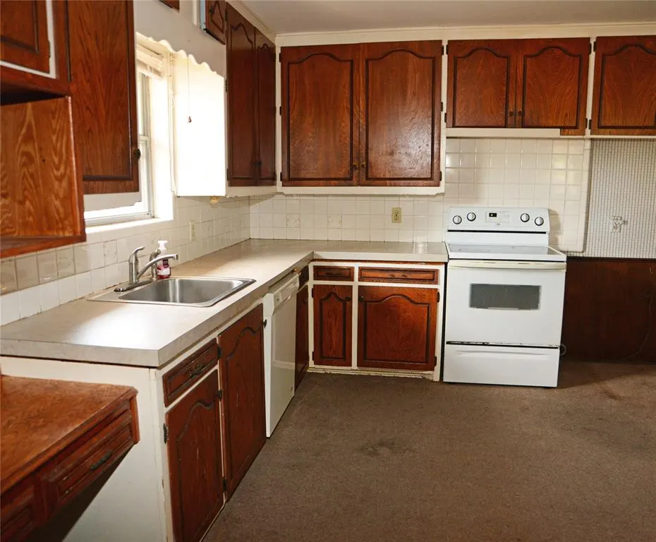 Photo 9 — 4720 NW 15th Street, Oklahoma City, OK 73127