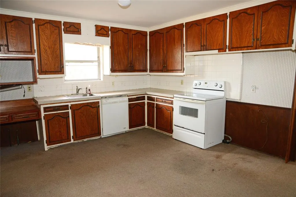 Photo 8 — 4720 NW 15th Street, Oklahoma City, OK 73127
