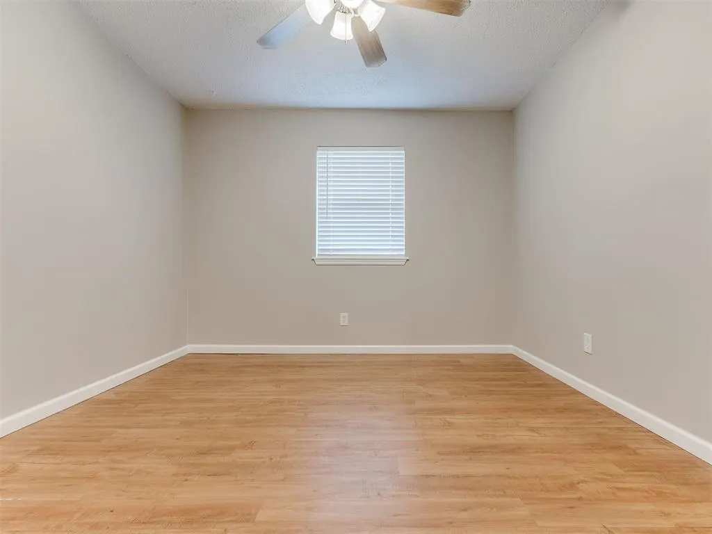 Photo 16 — 8129 NW 28th Terrace, Bethany, OK 73008