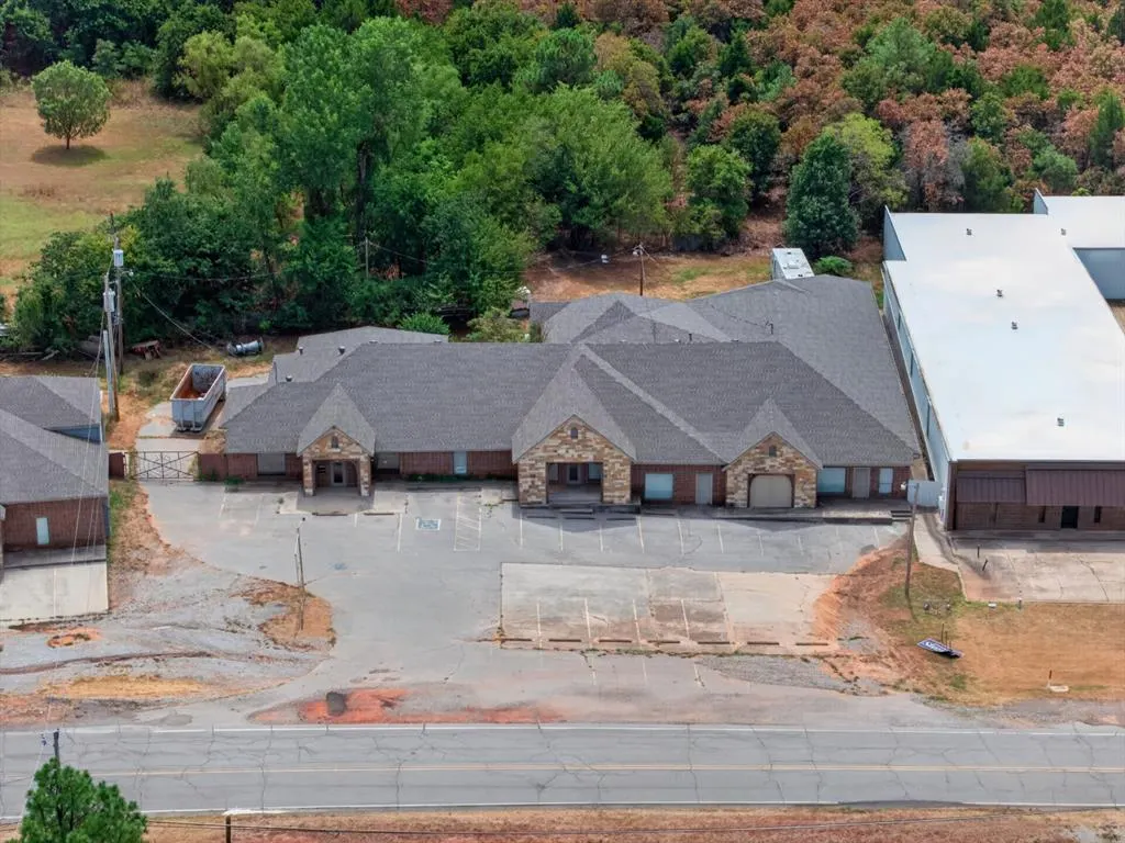 Photo 3 — 14300 SE 29th Street, Choctaw, OK 73020