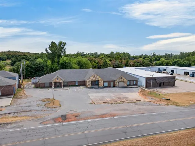 Photo 4 — 14300 SE 29th Street, Choctaw, OK 73020