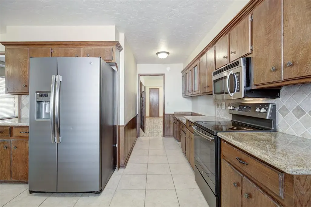 Photo 19 — 2904 Woodcreek Road, Midwest City, OK 73110