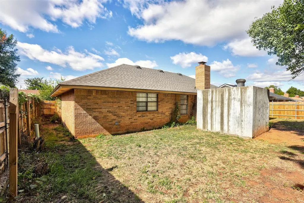 Photo 44 — 2904 Woodcreek Road, Midwest City, OK 73110