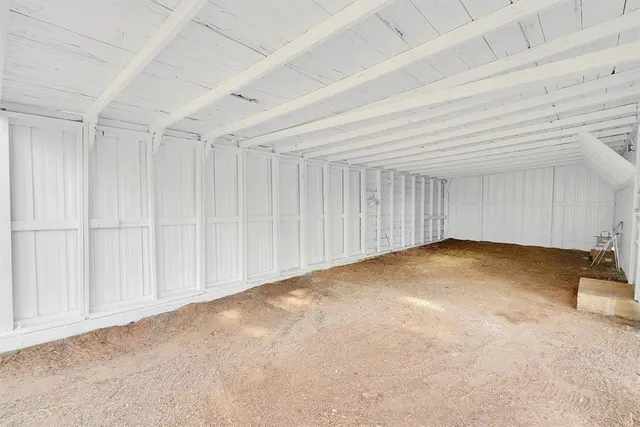 Photo 5 — 401 W 1st Street, Erick, OK 73645