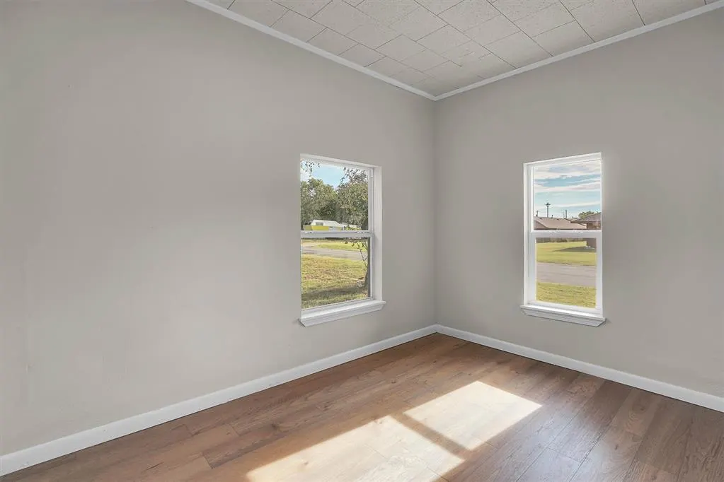 Photo 15 — 401 W 1st Street, Erick, OK 73645