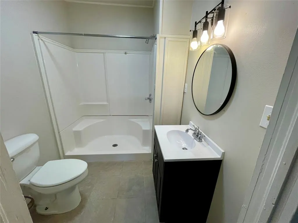 Photo 17 — 401 W 1st Street, Erick, OK 73645