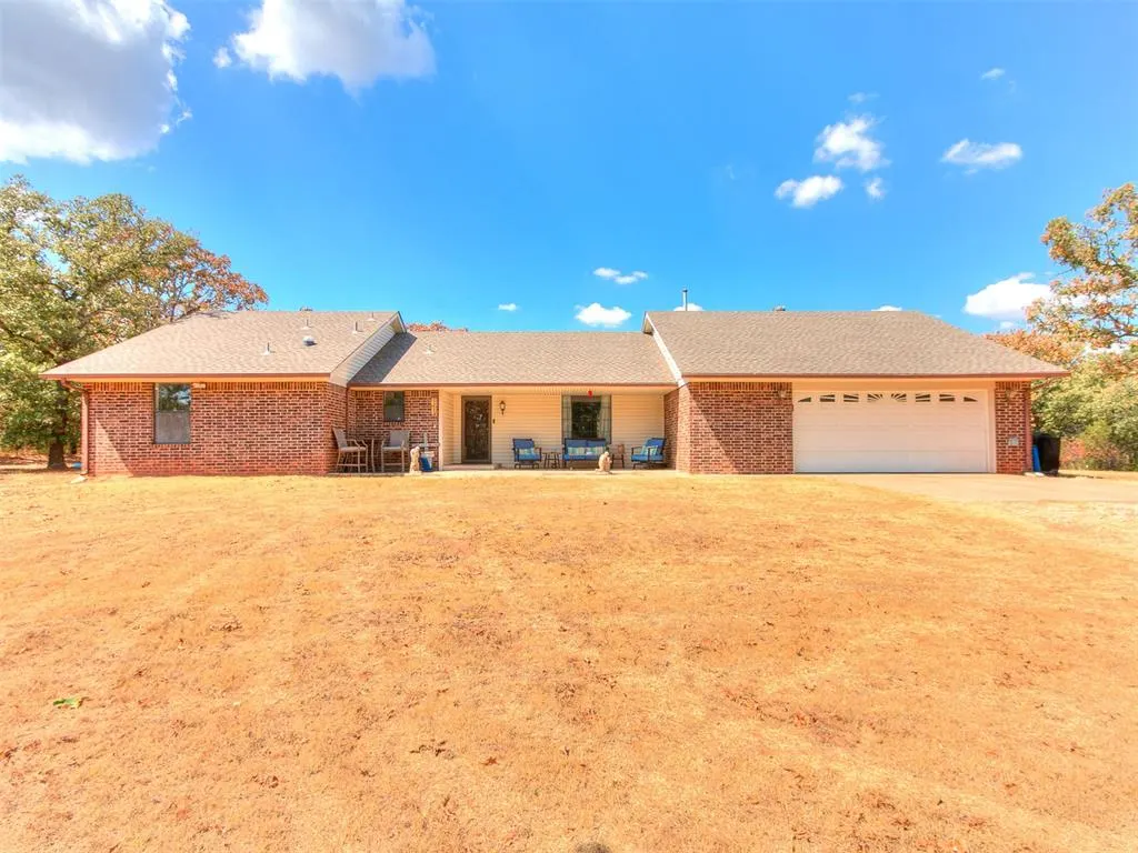 Front exterior — 2600 80th Avenue NE, Norman, OK 73026