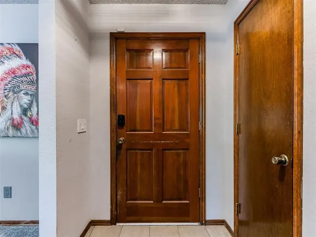 Photo 4 — 2600 80th Avenue NE, Norman, OK 73026