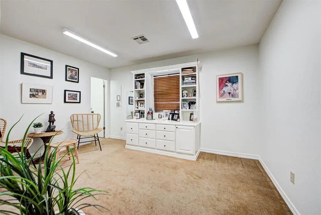 Photo 15 — 2433 Wilcox Drive, Norman, OK 73069