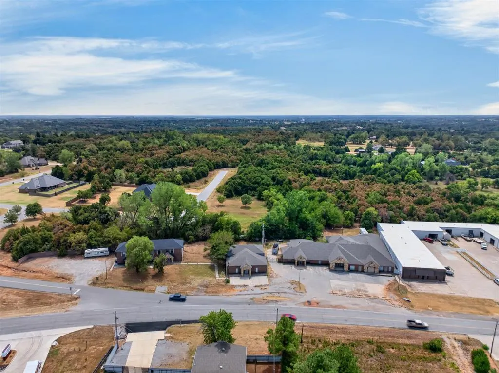 Photo 3 — 14330 SE 29th Street, Choctaw, OK 73020