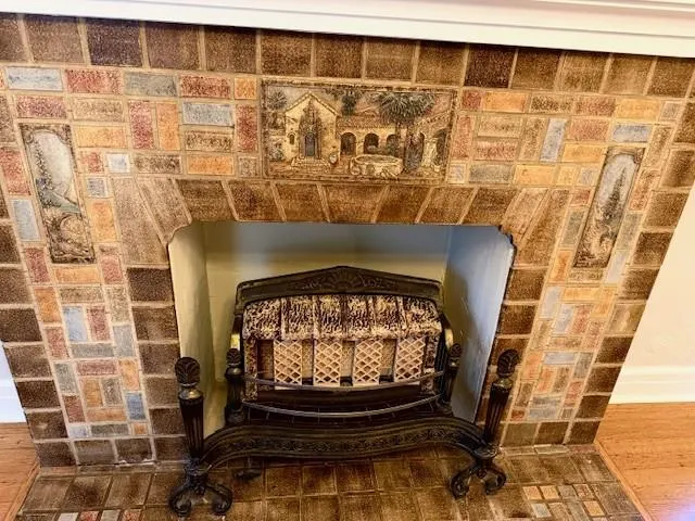 Photo 7 — 709 NW 42nd Street, Oklahoma City, OK 73118