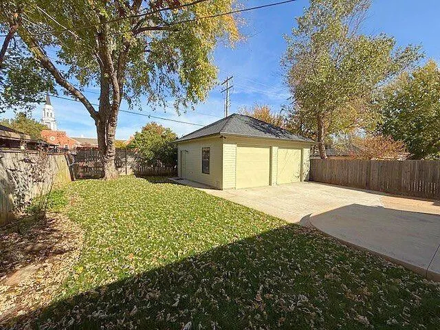 Photo 31 — 709 NW 42nd Street, Oklahoma City, OK 73118