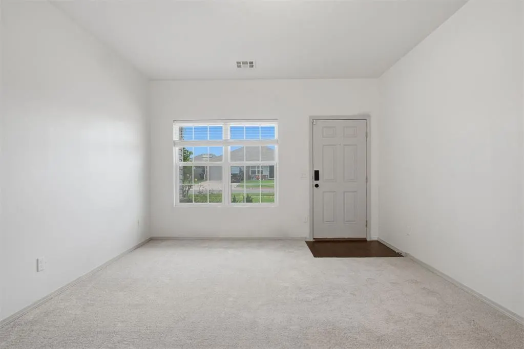 Photo 12 — 1404 Sandstone Drive, Noble, OK 73068