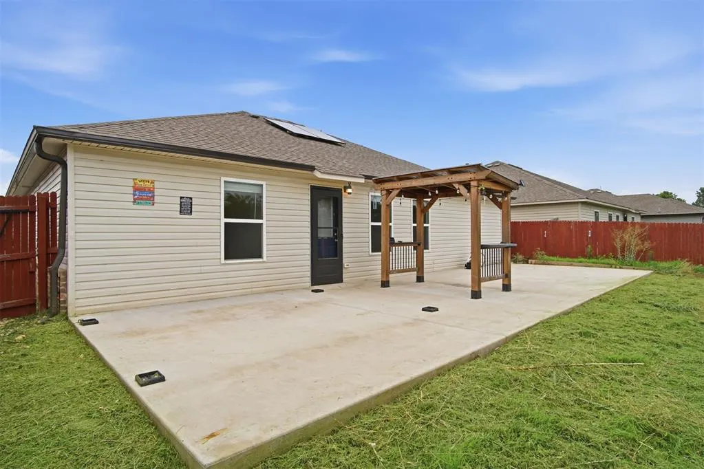 Photo 32 — 1404 Sandstone Drive, Noble, OK 73068
