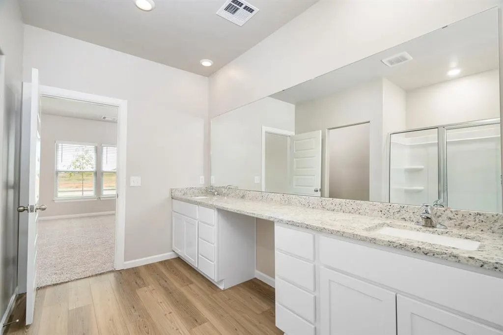 Photo 12 — 711 Sunny Street, Tuttle, OK 73089