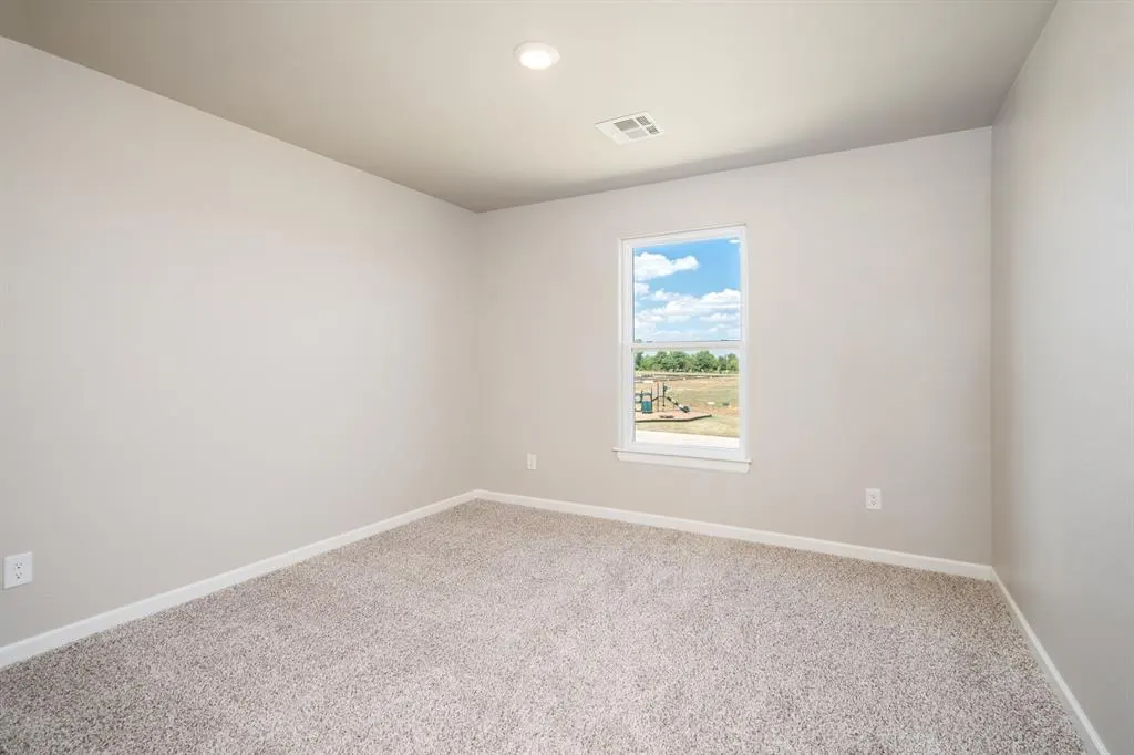 Photo 16 — 711 Sunny Street, Tuttle, OK 73089