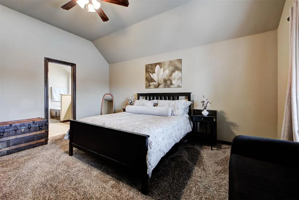 Photo 19 — 2716 Kathleens Crossing, Yukon, OK 73099