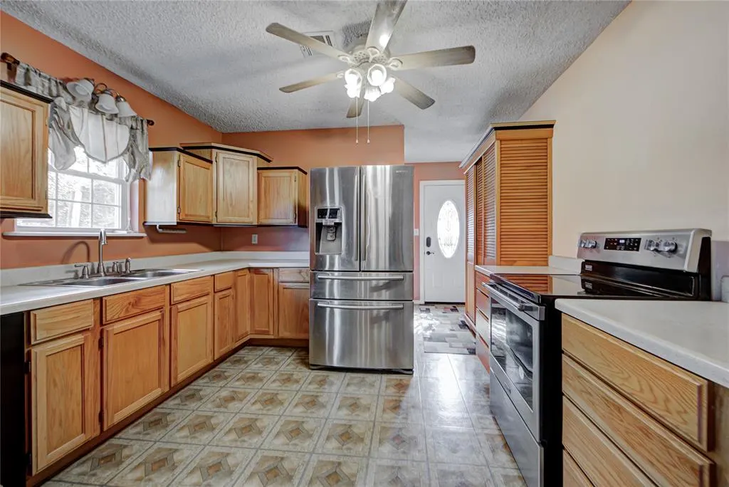 Photo 9 — 333212 E 1070 Road, McLoud, OK 74851
