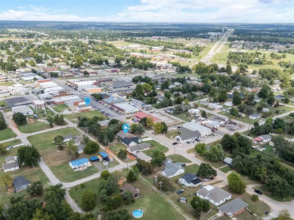 Photo 35 — 301 S Main Avenue, Blanchard, OK 73010