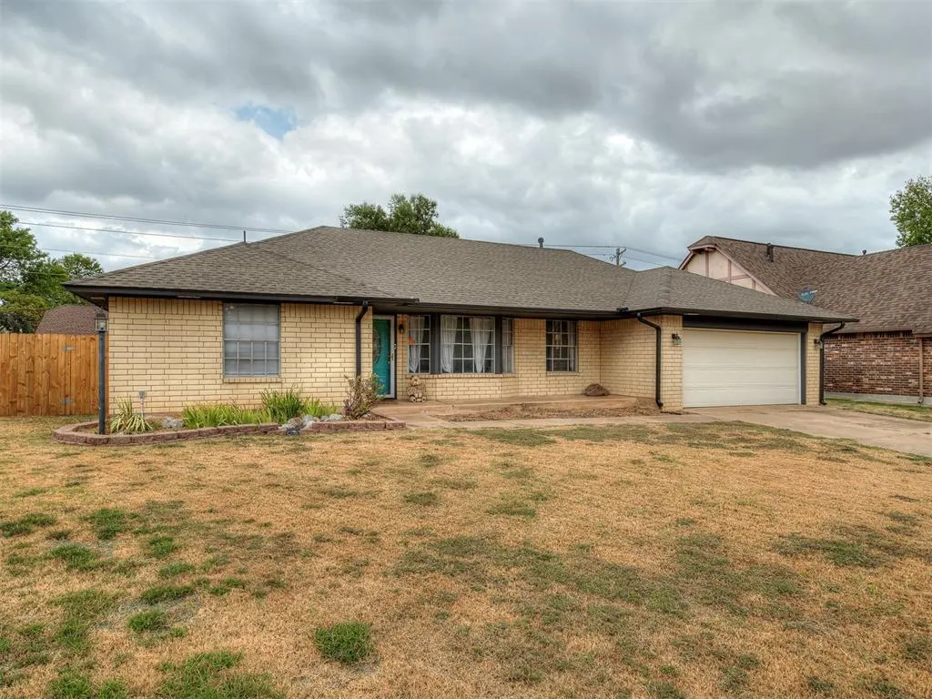 Photo 2 — 5213 Ryan Drive, Oklahoma City, OK 73135