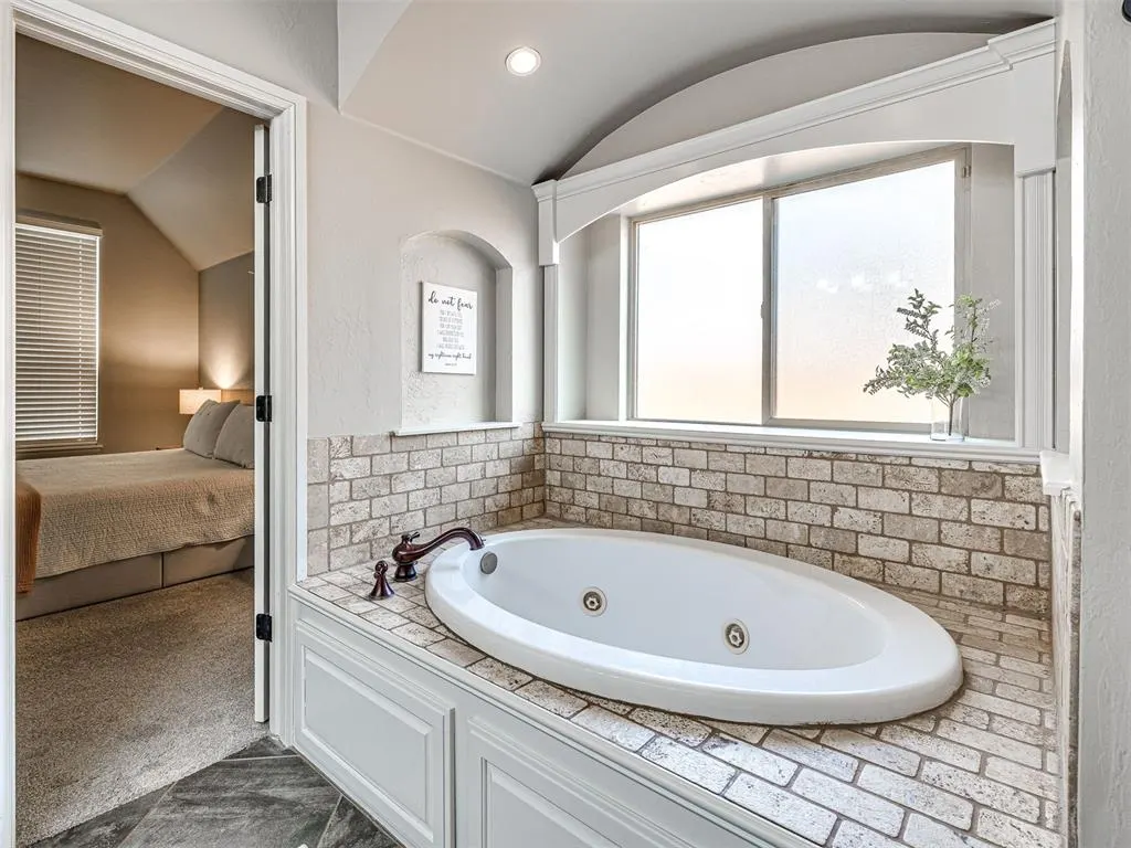 Photo 19 — 1905 NW 193rd Circle, Edmond, OK 73012
