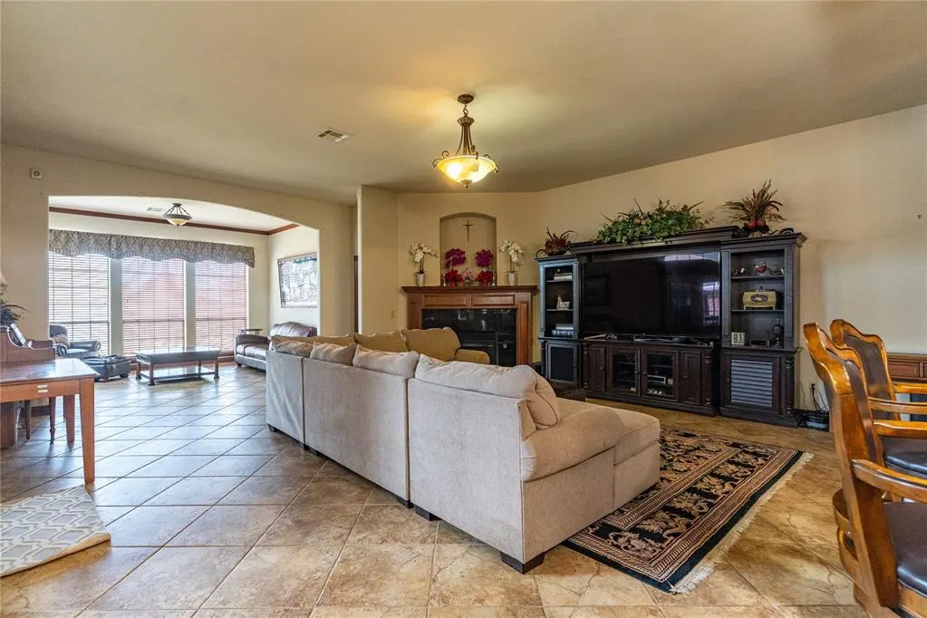Photo 3 — Address unavailable, Edmond, OK 73012