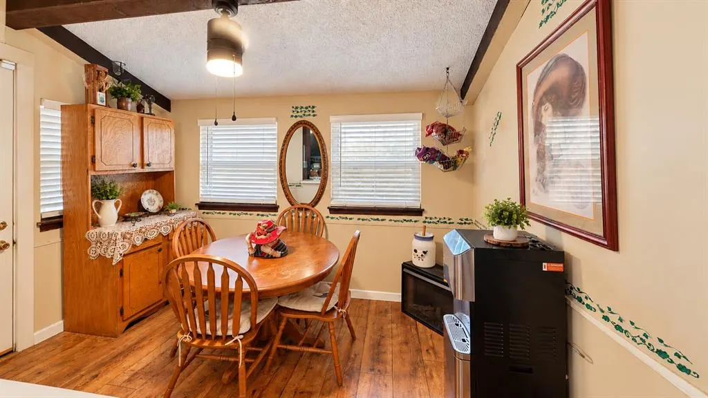 Photo 9 — 601 N Burgess Street, Holdenville, OK 74848