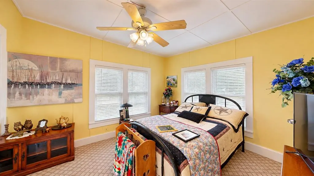 Photo 19 — 601 N Burgess Street, Holdenville, OK 74848