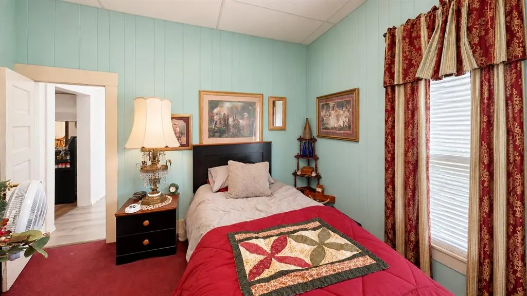 Photo 21 — 601 N Burgess Street, Holdenville, OK 74848