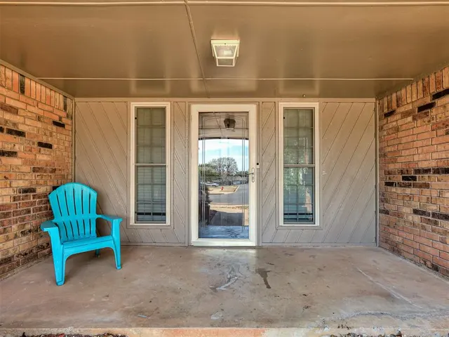 Photo 4 — 10717 S Blackwelder Avenue, Oklahoma City, OK 73170