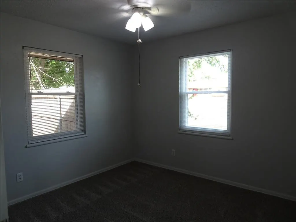 Photo 22 — 2305 Maple Drive, Midwest City, OK 73110