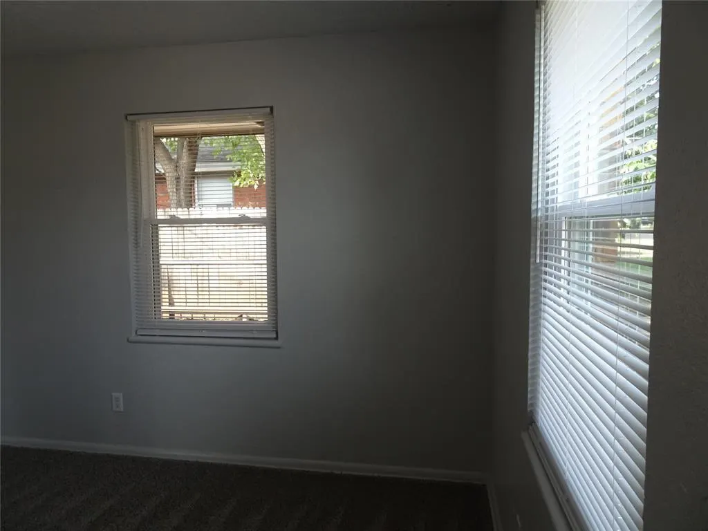 Photo 24 — 2305 Maple Drive, Midwest City, OK 73110