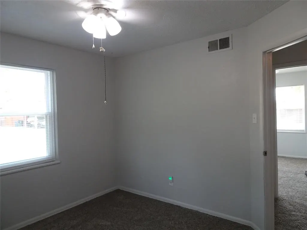 Photo 26 — 2305 Maple Drive, Midwest City, OK 73110