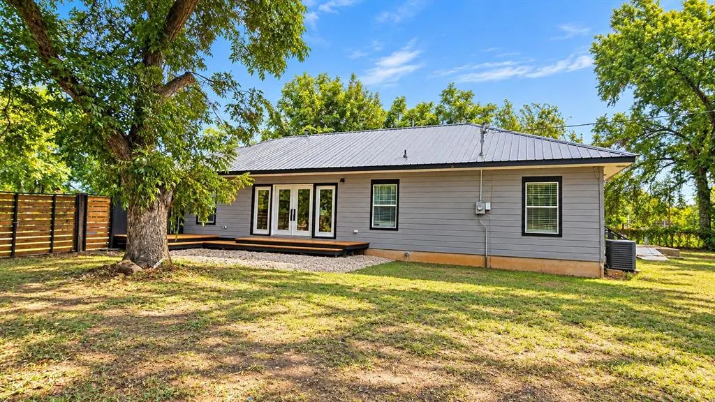 Photo 3 — 509 N Taylor Avenue, Wynnewood, OK 73098