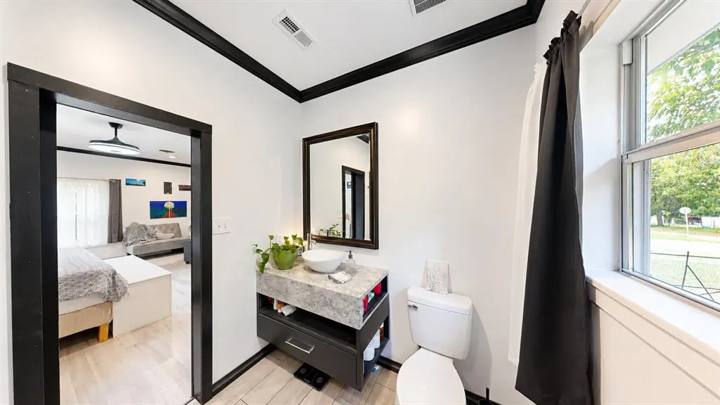 Photo 15 — 509 N Taylor Avenue, Wynnewood, OK 73098