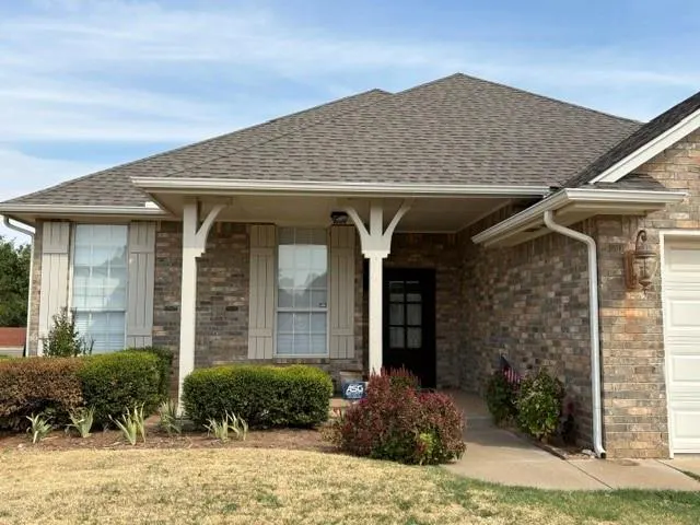 Photo 3 — 4441 Day Lilly Lane, Oklahoma City, OK 73120