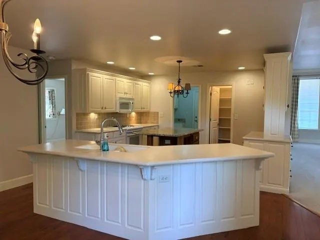 Photo 8 — 4441 Day Lilly Lane, Oklahoma City, OK 73120