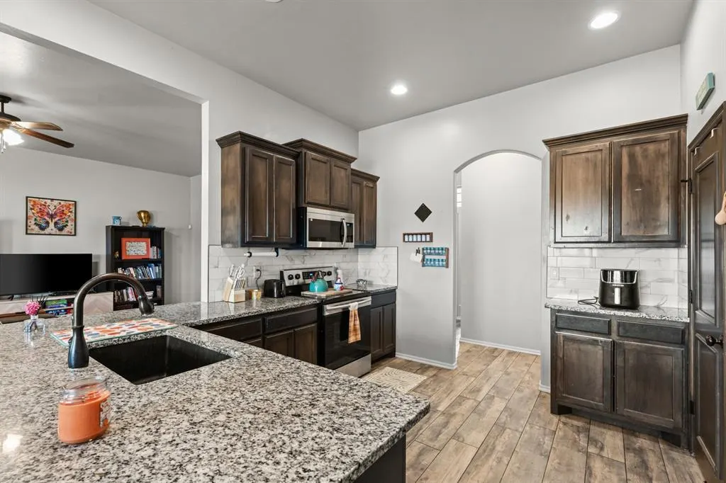Photo 9 — 29837 E 830 Road, Cashion, OK 73016