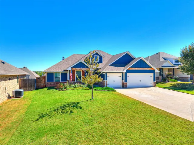 Photo 4 — 3032 Dudley Drive, Edmond, OK 73012