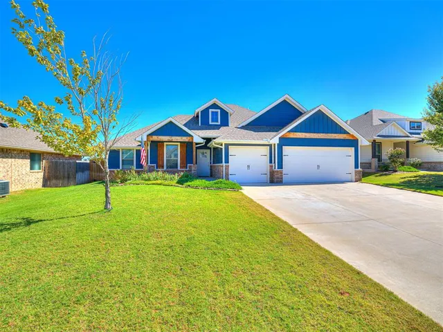 Photo 5 — 3032 Dudley Drive, Edmond, OK 73012