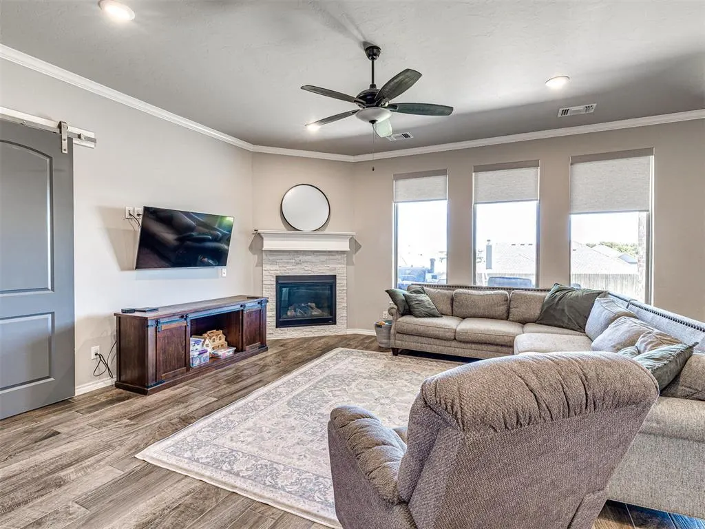 Photo 6 — 3032 Dudley Drive, Edmond, OK 73012